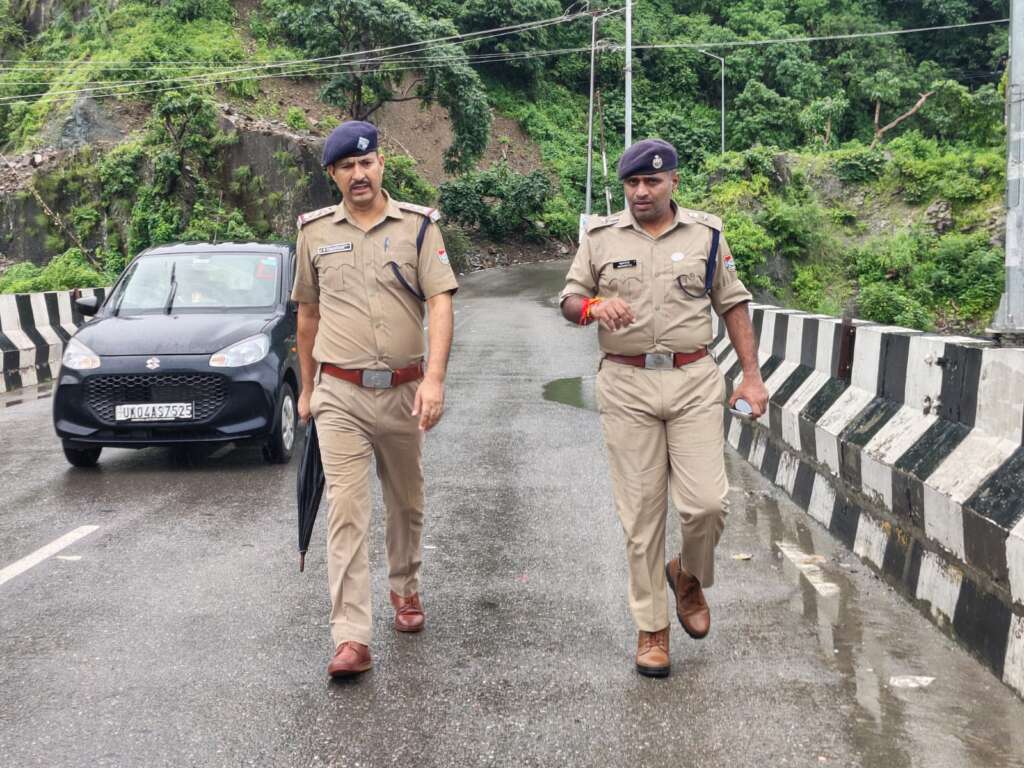 एसएसपी नैनीताल ने गौला पुल काठगोदाम एवं बनभूलपुरा का किया निरीक्षण,अत्यधिक वर्षा के दृष्टिगत संबंधित अधिकारियों को दिए निर्देश।